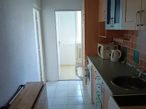 Prodej bytu 2+1, Karlovy Vary, Krymská, 54 m2
