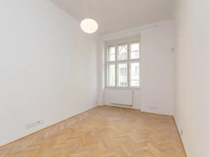 Pronájem bytu 3+1, Praha - Dejvice, Kafkova, 102 m2