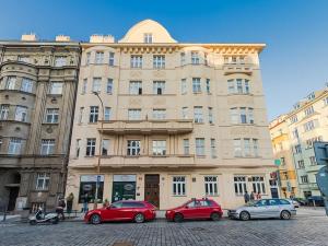 Pronájem bytu 3+1, Praha - Dejvice, Kafkova, 102 m2