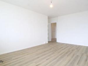 Prodej bytu 3+1, Praha - Horní Měcholupy, Livornská, 78 m2