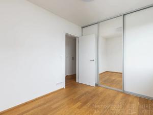 Pronájem bytu 2+kk, Praha - Veleslavín, Pod dvorem, 52 m2