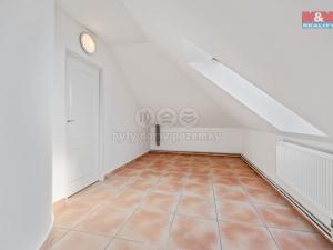 Prodej rodinného domu, Hradec Králové - Nový Hradec Králové, Mužíkova, 140 m2