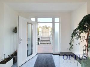 Pronájem bytu 2+kk, Praha - Podolí, Levá, 45 m2