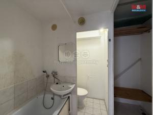Prodej bytu 1+1, Hradec Králové - Moravské Předměstí, Sezemická, 33 m2