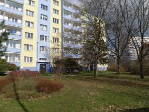 Pronájem bytu 1+1, Praha - Záběhlice, Jasmínová, 36 m2