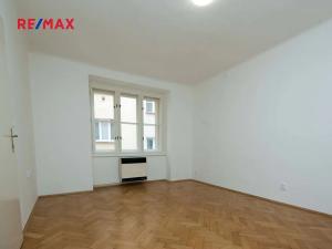 Pronájem bytu 1+1, Praha - Dejvice, Jugoslávských partyzánů, 47 m2