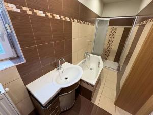 Prodej rodinného domu, Mladá Boleslav - Mladá Boleslav II, Bezručova, 264 m2