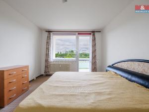 Prodej bytu 2+1, Podbořany, Sídliště Míru, 65 m2