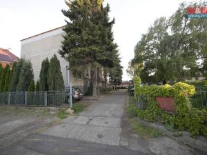 Prodej bytu 2+kk, Děčín - Děčín V-Rozbělesy, Závodní, 42 m2