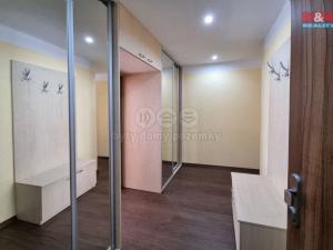 Pronájem bytu 2+1, Karlovy Vary, Sládkova, 54 m2