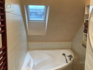 Pronájem bytu 3+kk, Plzeň - Jižní Předměstí, Bendova, 80 m2