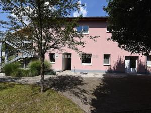 Pronájem obchodního prostoru, Strakonice, Bezděkovská, 20 m2