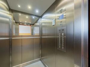 Pronájem bytu 2+kk, Liberec, Dobiášova, 42 m2