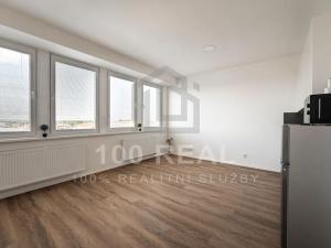 Pronájem bytu 1+kk, Hradec Králové, Průmyslová, 35 m2