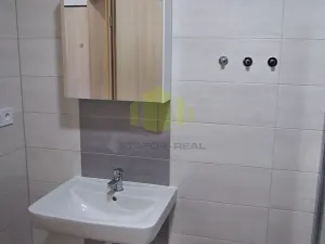 Pronájem bytu 1+kk, Olomouc, Janského, 33 m2