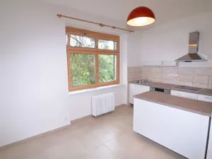 Pronájem bytu 3+1, Praha - Vršovice, Novorossijská, 82 m2