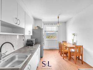 Prodej bytu 3+1, Liberec, Dobiášova, 75 m2