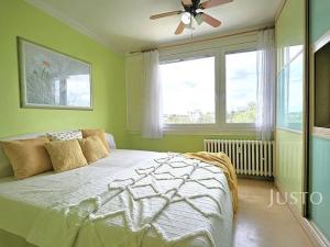 Prodej bytu 3+1, Písek, třída Přátelství, 64 m2