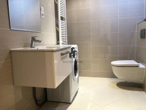 Pronájem bytu 1+kk, Praha - Žižkov, Olšanská, 35 m2