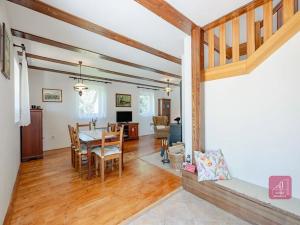 Prodej rodinného domu, Rovečné, 132 m2