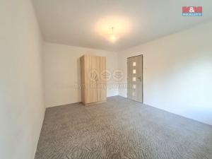 Pronájem bytu 2+1, Ostrov, Májová, 66 m2
