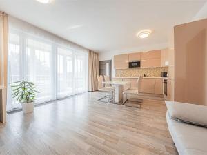 Prodej bytu 2+kk, Praha - Holešovice, Jateční, 62 m2
