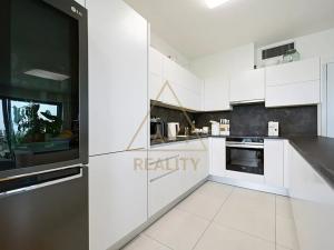 Pronájem bytu 4+kk, Praha - Žižkov, Olšanská, 100 m2