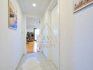 Pronájem bytu 4+kk, Praha - Žižkov, Olšanská, 100 m2
