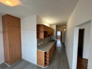 Pronájem bytu 2+1, Děčín, Kladenská, 61 m2