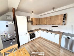 Pronájem bytu 3+1, Praha - Žižkov, Lucemburská, 100 m2