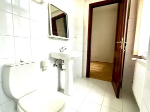 Pronájem bytu 3+1, Praha, 135 m2