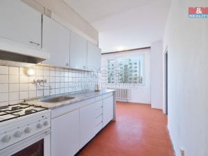 Prodej bytu 2+1, Přelouč, náměstí 17. listopadu, 59 m2
