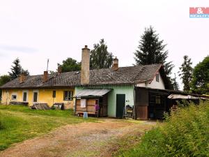 Prodej komerční nemovitosti, Studenec, 1850 m2
