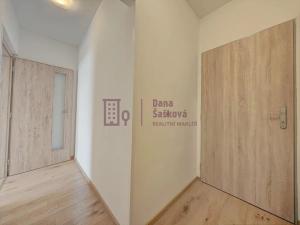 Pronájem bytu 1+kk, Jindřichův Hradec, Panská, 34 m2