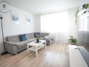Pronájem bytu 2+1, Mladá Boleslav - Mladá Boleslav II, Sadová, 56 m2