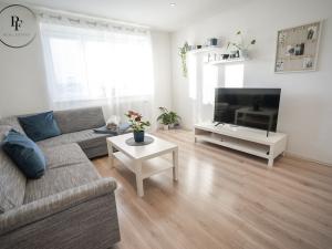 Pronájem bytu 2+1, Mladá Boleslav - Mladá Boleslav II, Sadová, 56 m2