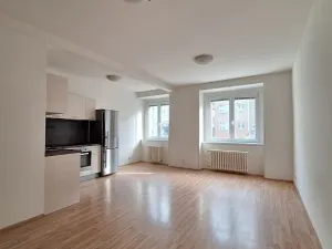 Pronájem bytu 2+kk, Praha - Strašnice, Černokostelecká, 56 m2