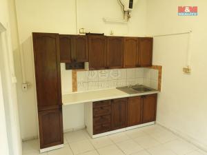 Pronájem výrobních prostor, Běstovice, 113 m2