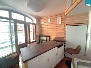 Prodej obchodního prostoru, Litomyšl, Smetanovo náměstí, 15 m2