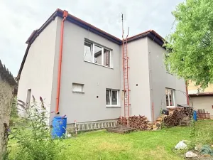 Prodej rodinného domu, Jirny, Zámecká, 180 m2