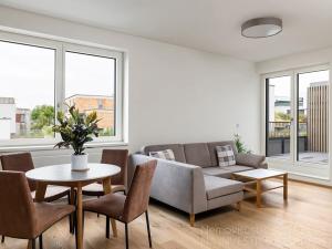 Pronájem bytu 2+kk, Praha - Velká Chuchle, Na hvězdárně, 57 m2