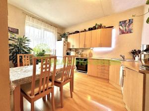 Pronájem bytu 2+1, Zlín, Padělky III, 64 m2