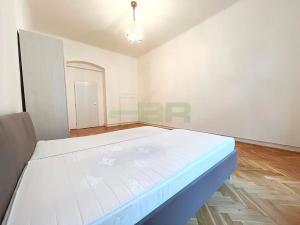 Pronájem bytu 2+kk, Praha - Vinohrady, Jugoslávská, 48 m2