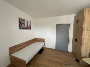 Pronájem bytu 1+kk, Roztoky, 12 m2