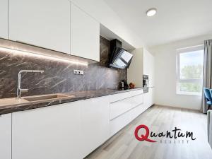 Pronájem bytu 3+kk, Praha - Hloubětín, Saarinenova, 70 m2