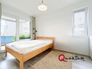 Pronájem bytu 3+kk, Praha - Hloubětín, Saarinenova, 70 m2