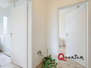 Pronájem bytu 3+kk, Praha - Hloubětín, Saarinenova, 70 m2
