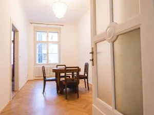Pronájem bytu 2+1, Praha - Nové Město, Růžová, 52 m2