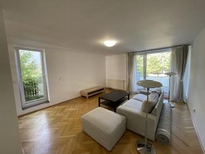 Pronájem rodinného domu, Praha - Řepy, Na Fialce I, 245 m2