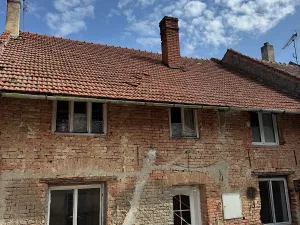 Prodej bytu 3+1, Lešany, 58 m2